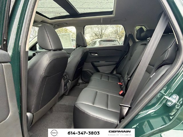 New 2027 Obsidian Green Pearl Nissan Dark Armor™ image 13
