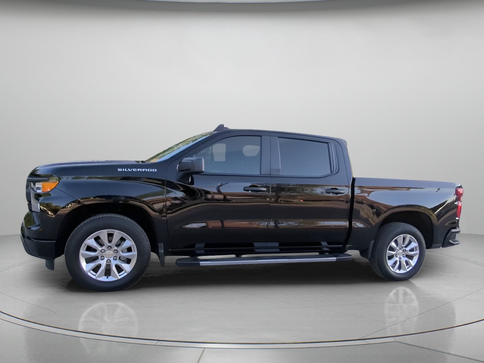 Used 2024 Black Chevrolet Custom Crew Cab Pickup image 10