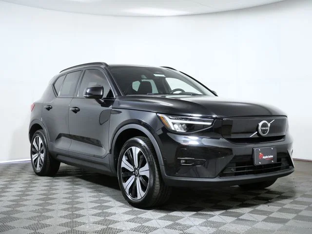 Used 2023  Volvo Twin Plus image 1
