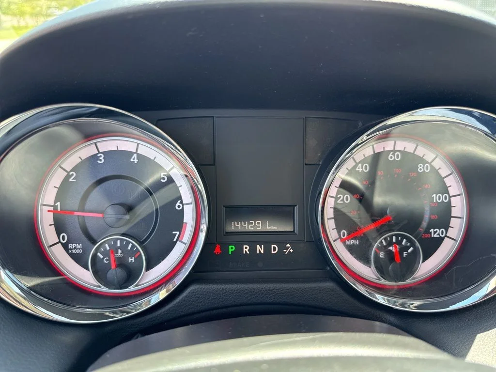 Used 2015 Deep Cherry Red Crystal Pearlcoat Dodge SE image 41