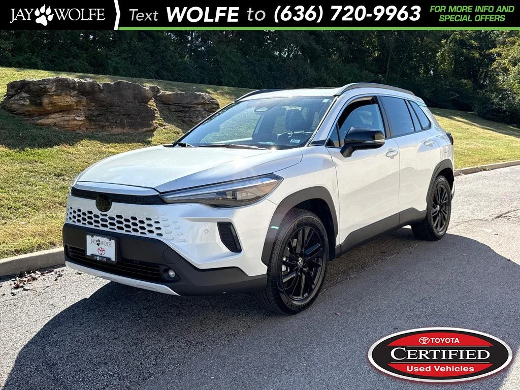 Certified Used 2026 Off-white Toyota Hybrid XSE image 1
