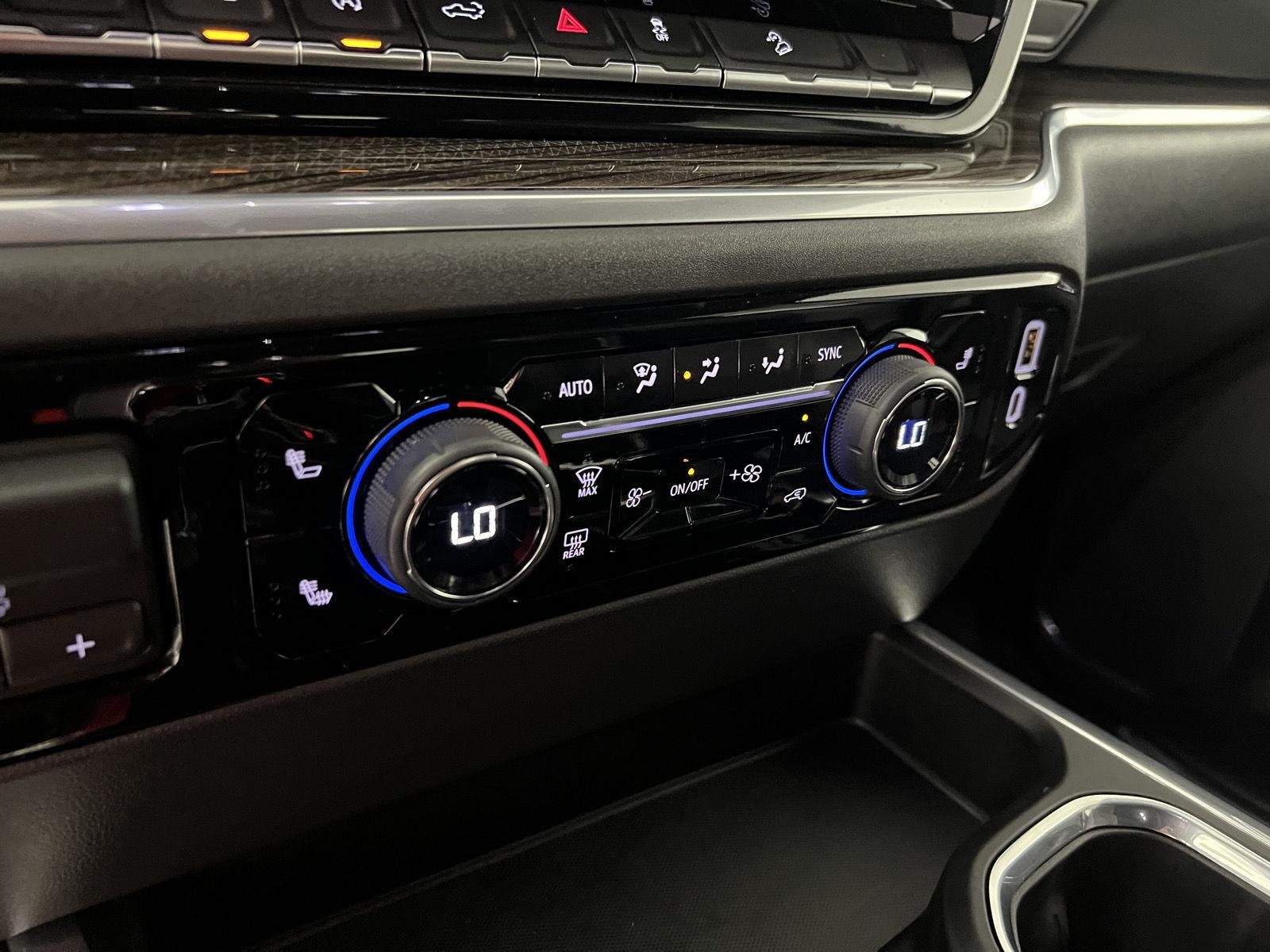 Used 2026 Summit White Chevrolet LT Trail Boss image 3