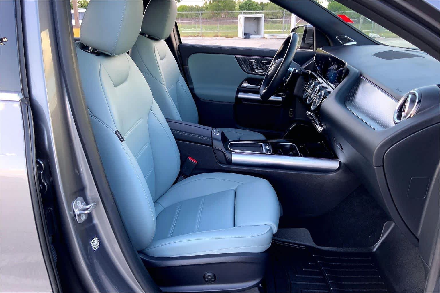 Used 2025 Mountain Grey Metallic Mercedes-Benz AMG® GLA 35 image 9