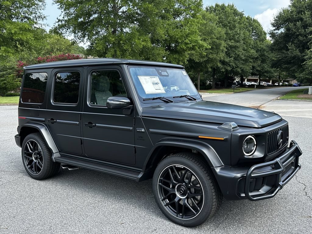 New 2027 MANUFAKTUR Night Black Magno Mercedes-Benz AMG® G 63 image 39