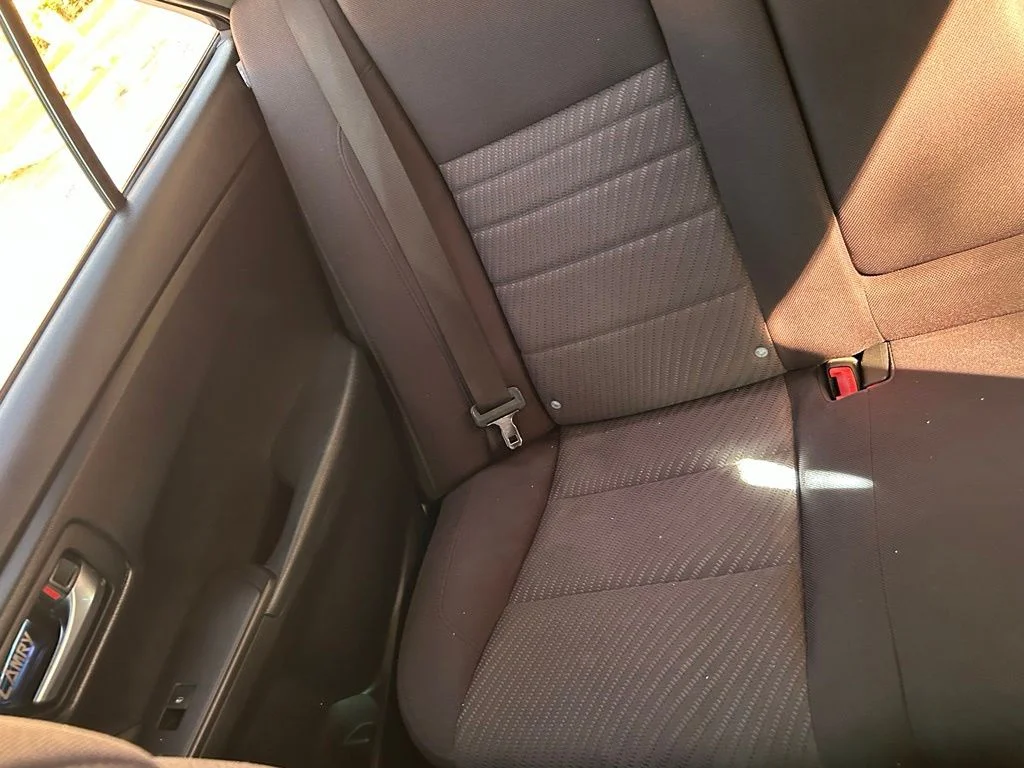 Used 2016 White Toyota LE image 12