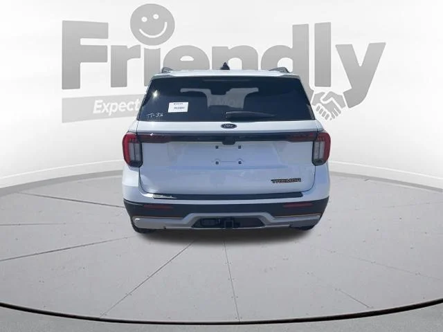 New 2026 Star White Metallic Tri-Coat Ford Tremor® image 44