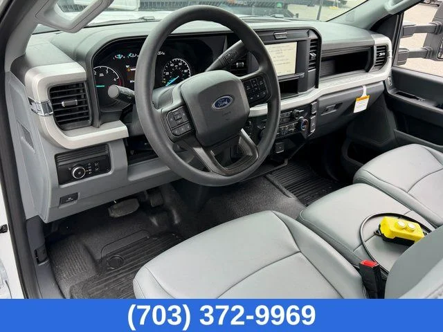 New 2026 Oxford White Ford XL image 19