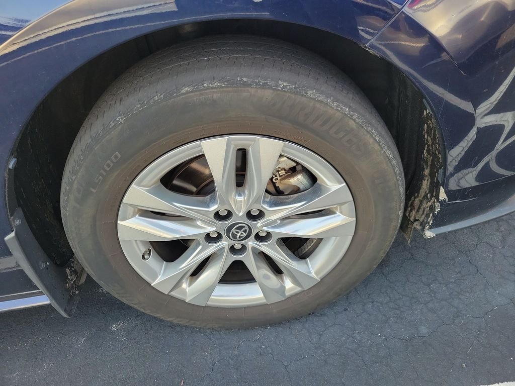 Used 2024 Gray Toyota XLE image 9
