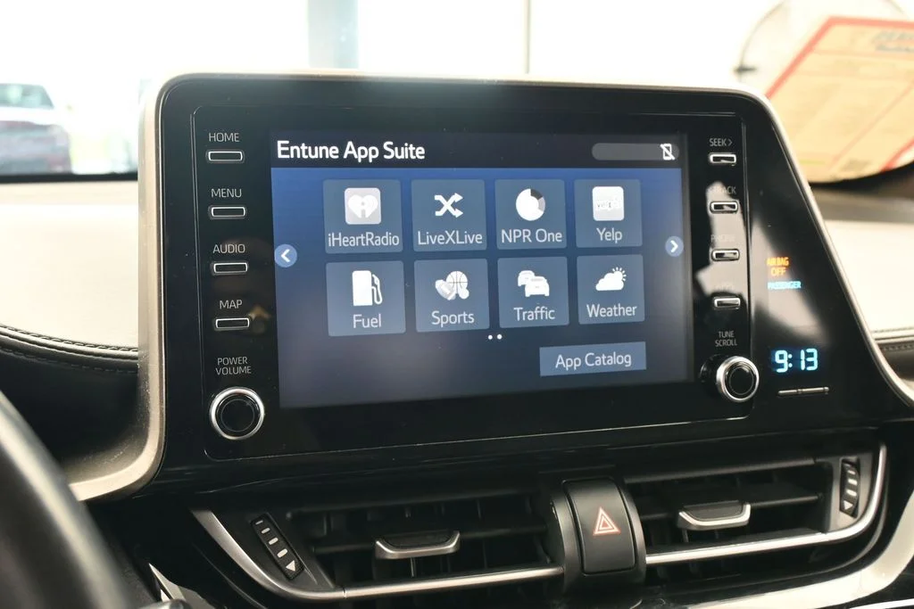 Used 2019 Magnetic Gray Metallic Toyota XLE image 18
