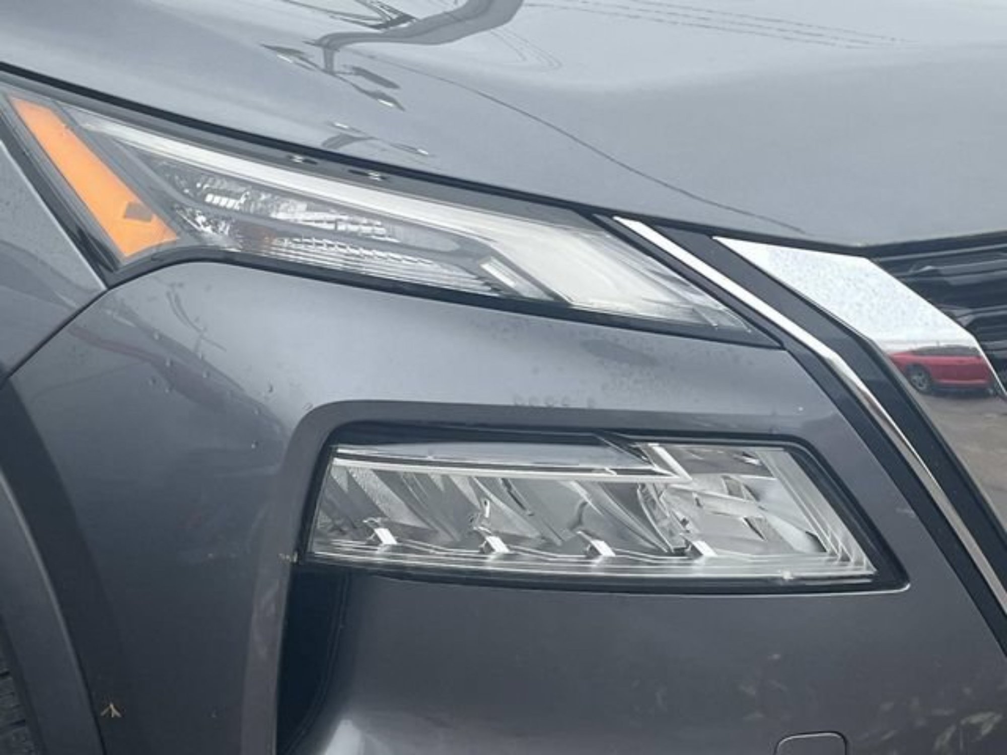 Used 2023 Gun Metallic Nissan SV image 34