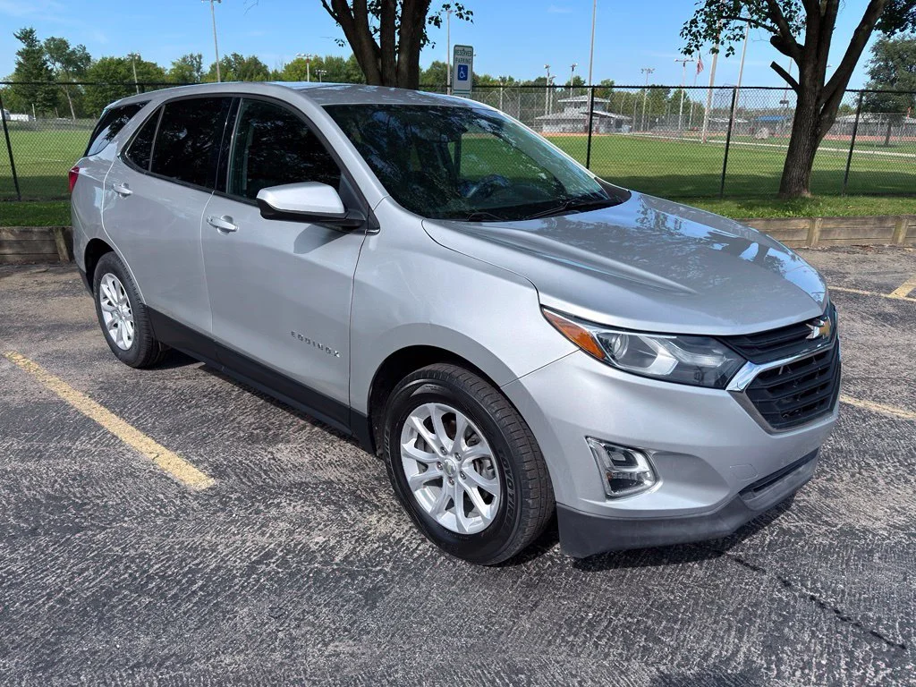 Used 2018 Silver Chevrolet LT image 9