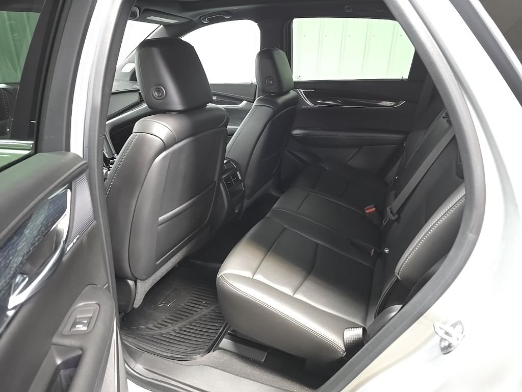Used 2020 Radiant Silver Metallic Cadillac Premium Luxury image 31