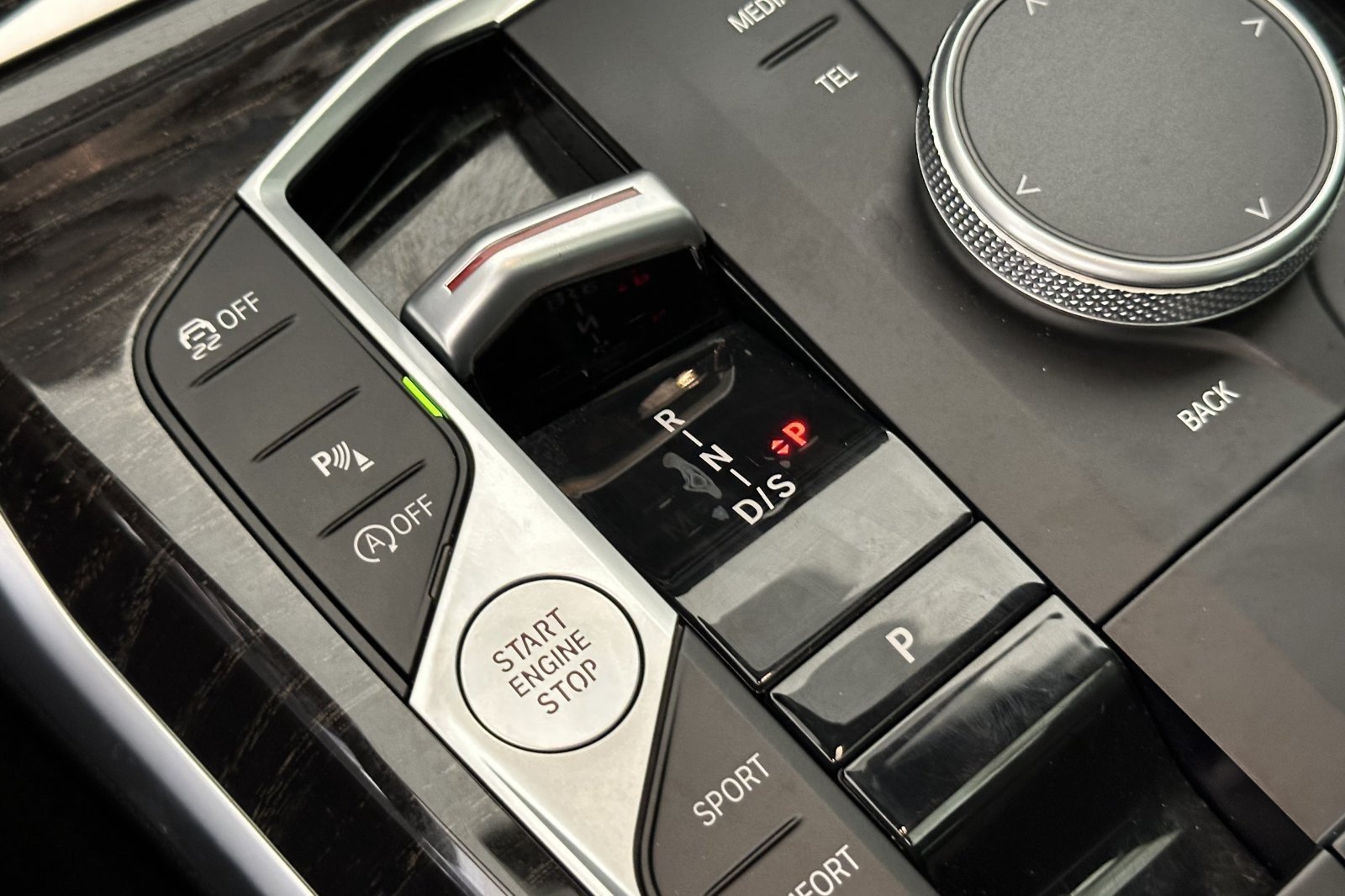 Used 2024 Skyscraper Grey Metallic BMW 330i image 20