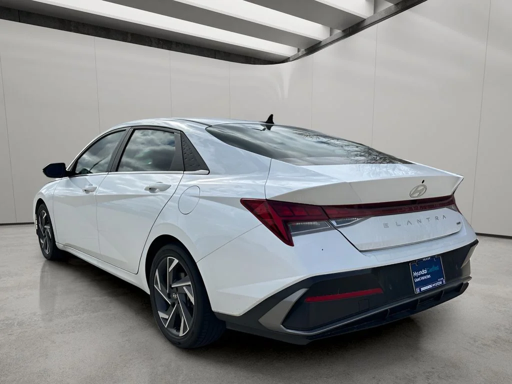 Used 2024 Serenity White Hyundai Limited image 3