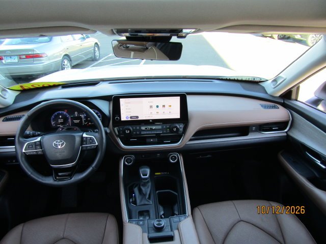 Certified Used 2024 Pearl Toyota Platinum image 10