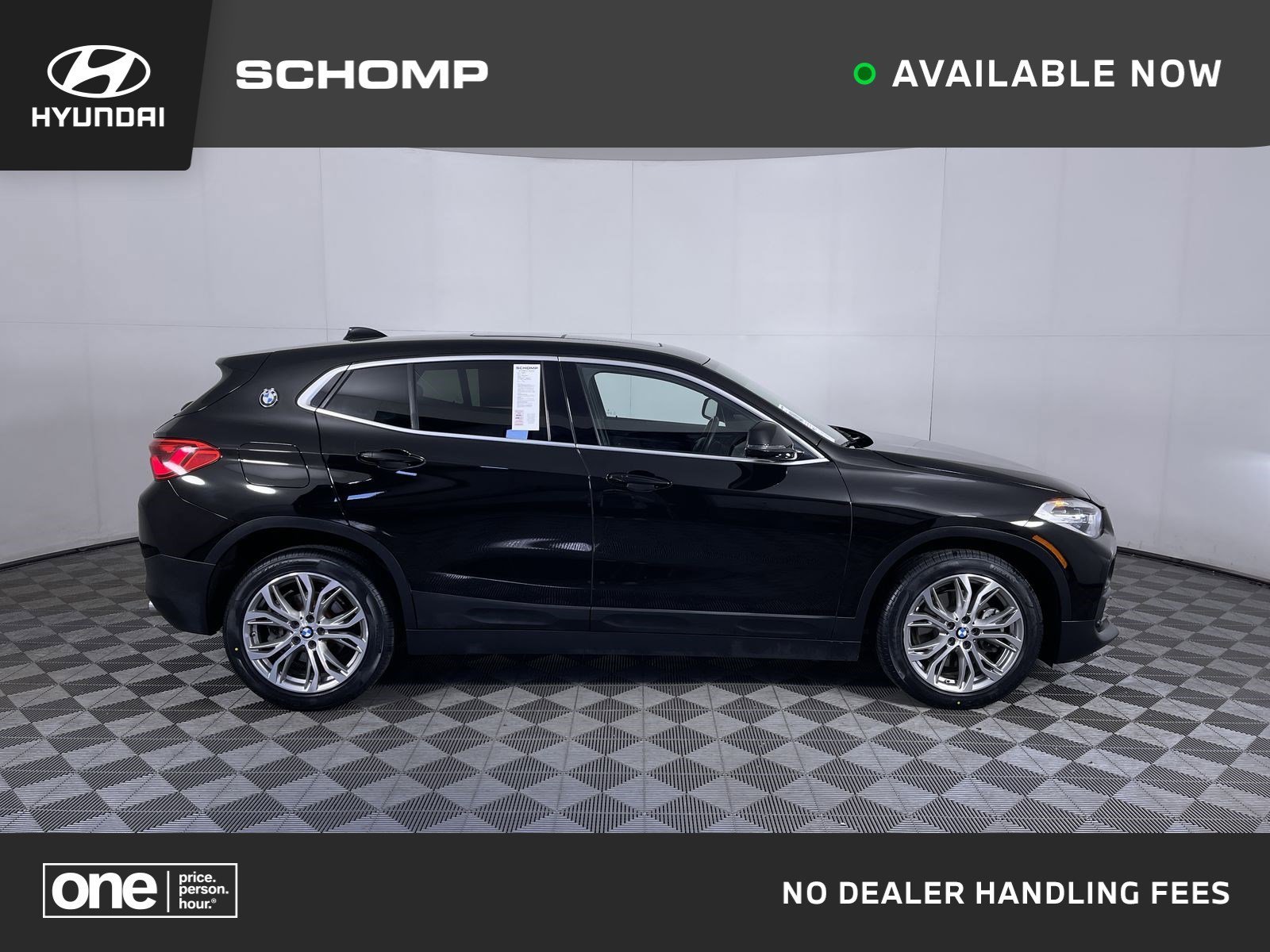 2020 BMW X2 xDrive28i's photo