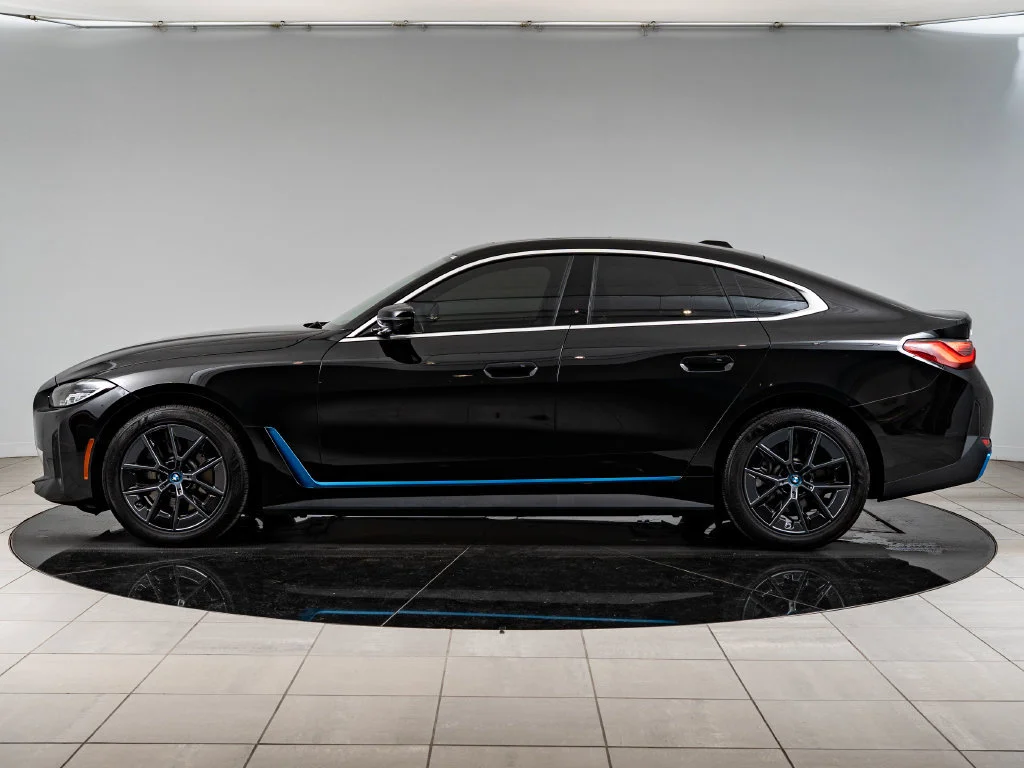 Used 2023 Jet Black BMW eDrive35 image 5