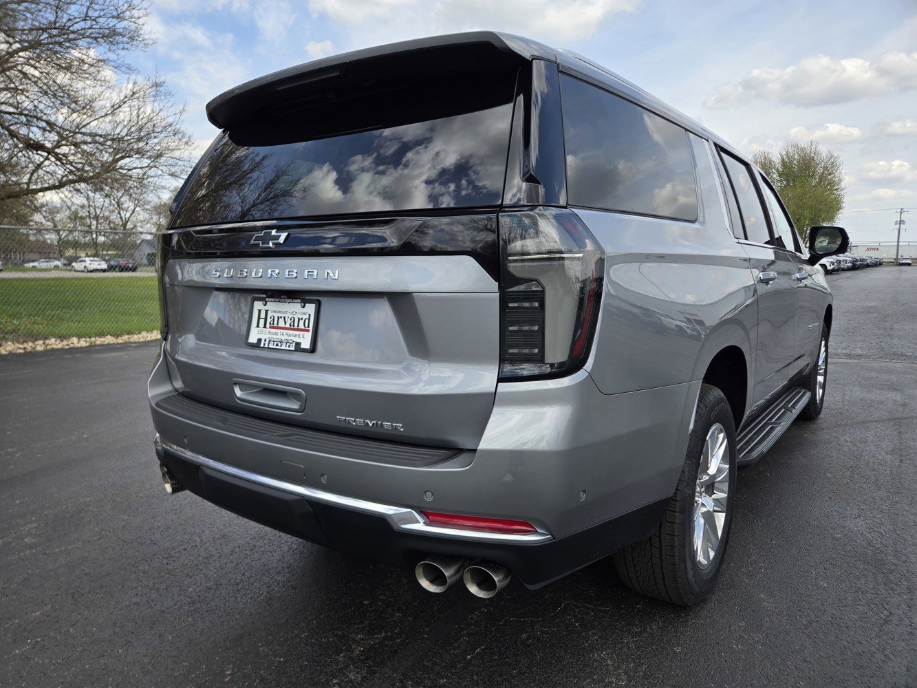 2026 Chevrolet Suburban Premier - Photo 30