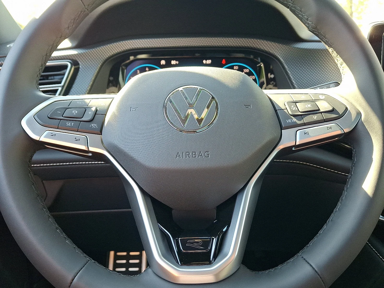 New 2026 Avocado Green Pearl Volkswagen 2.0T SEL Premium R-Line image 16