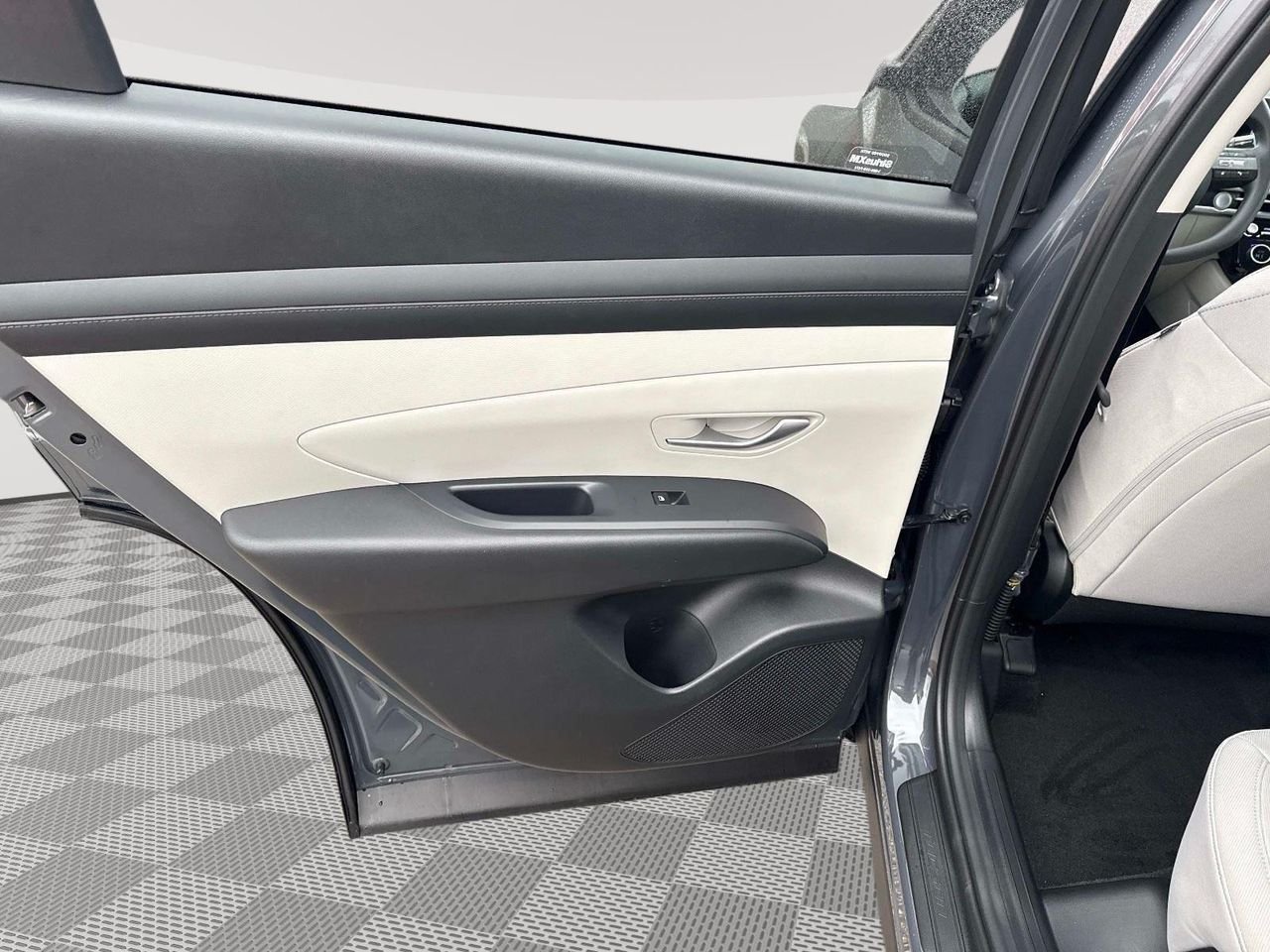New 2026 Hampton Gray Hyundai SEL AWD image 42