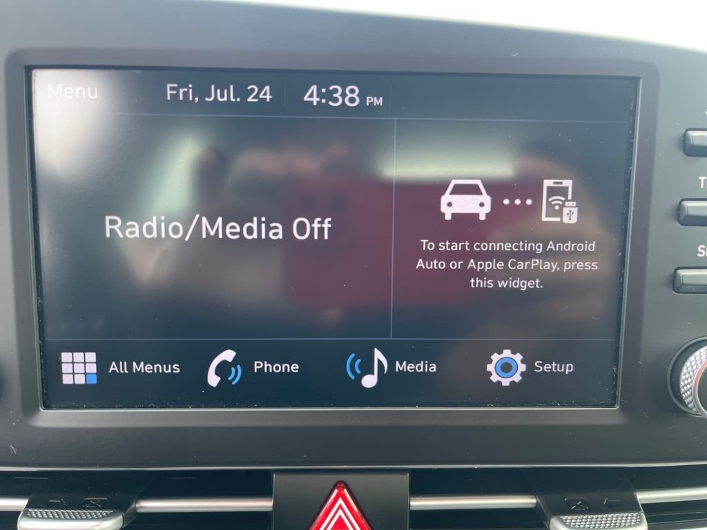 2025 Hyundai Elantra SE - Photo 21