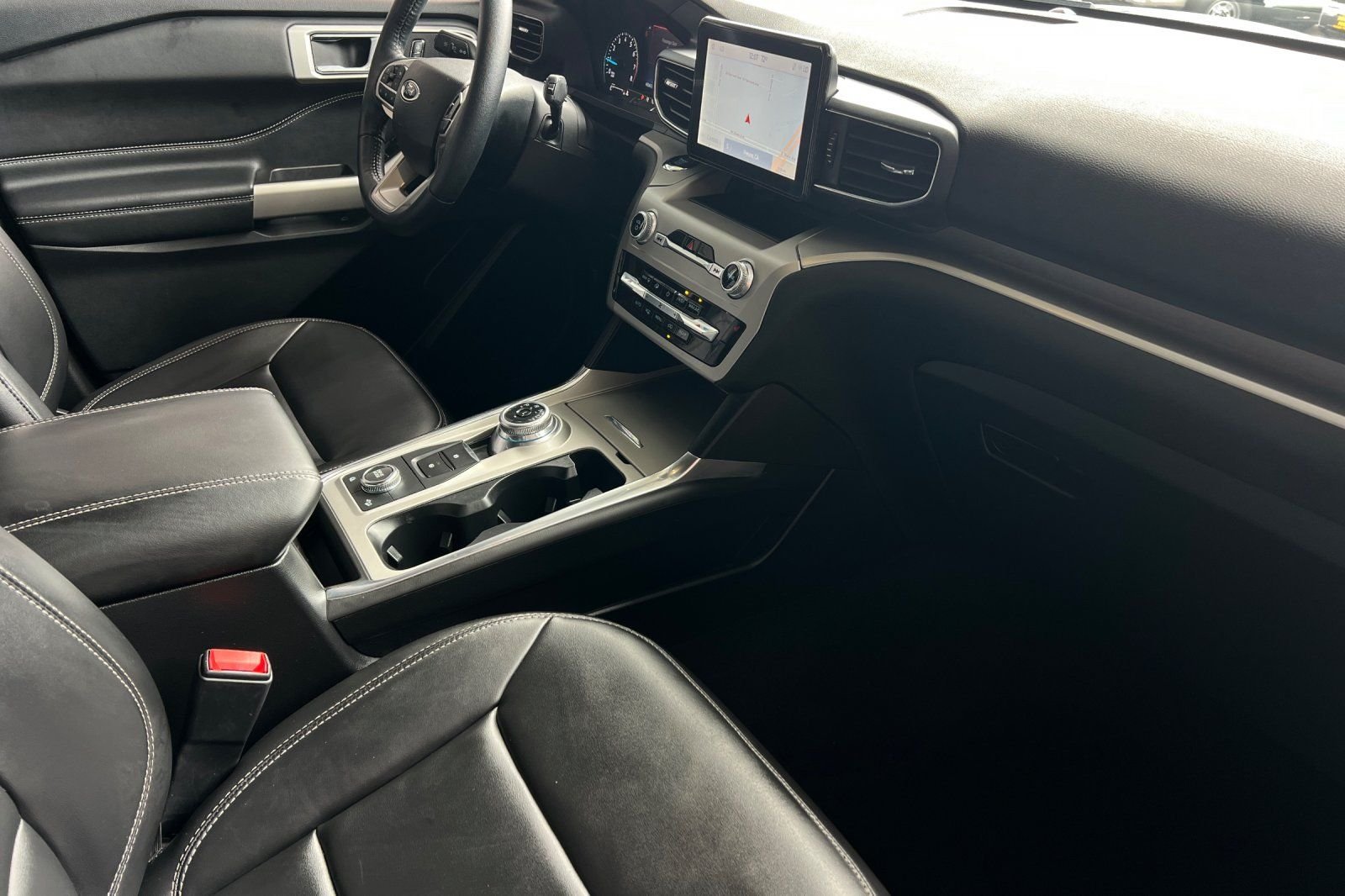 Used 2022 Black Ford XLT image 18
