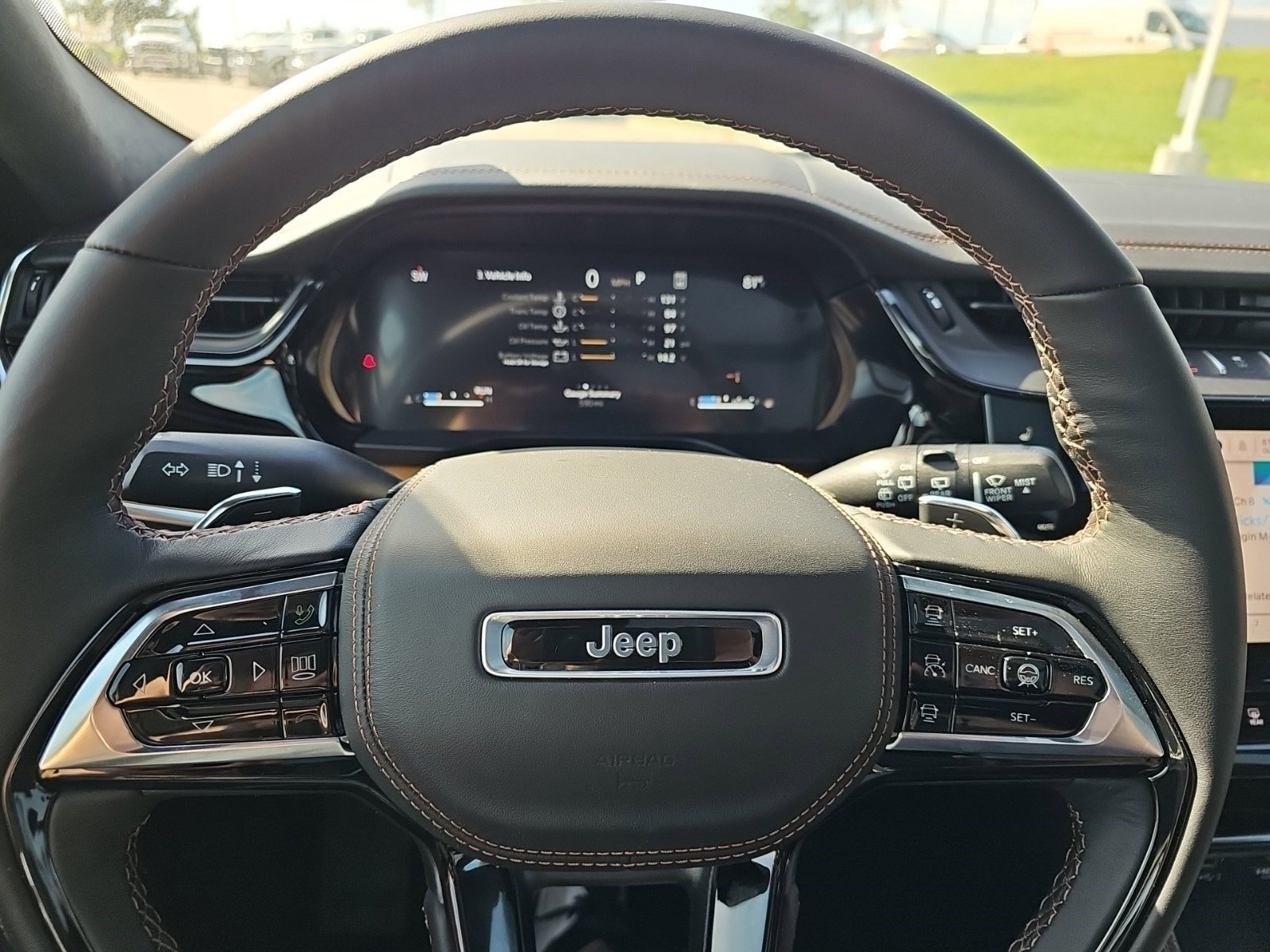 New 2026 Diamond Black Crystal Pearlcoat Jeep Summit image 19