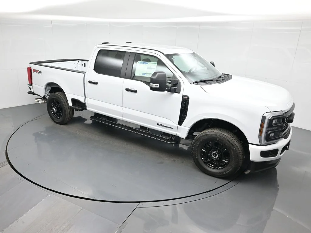 New 2026 White Ford XL image 36