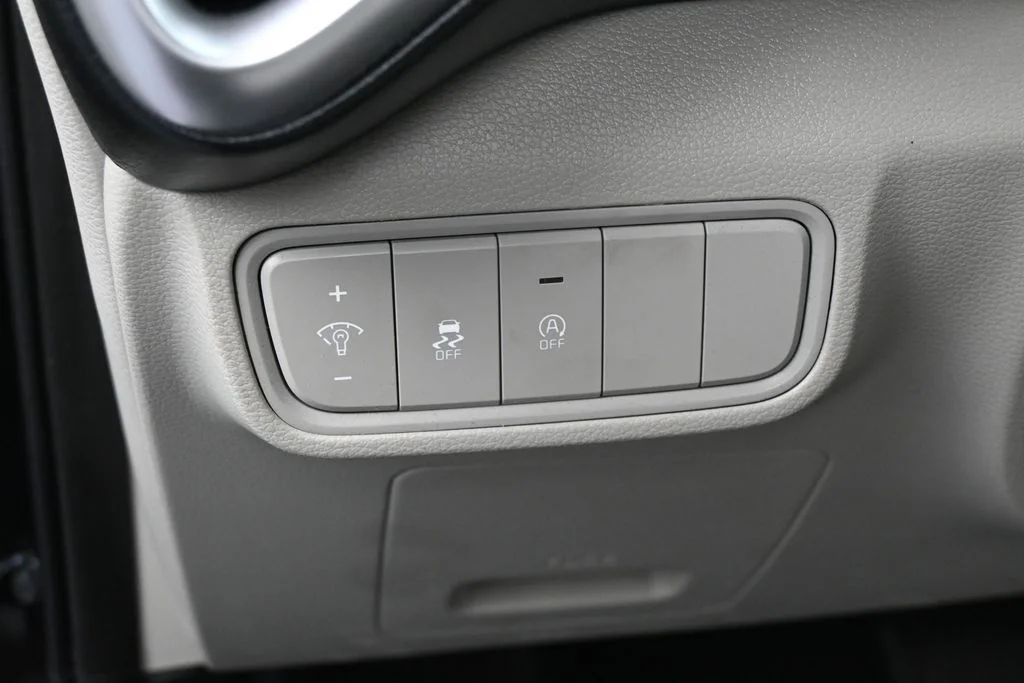 Used 2023 Fusion Black Kia LX image 14