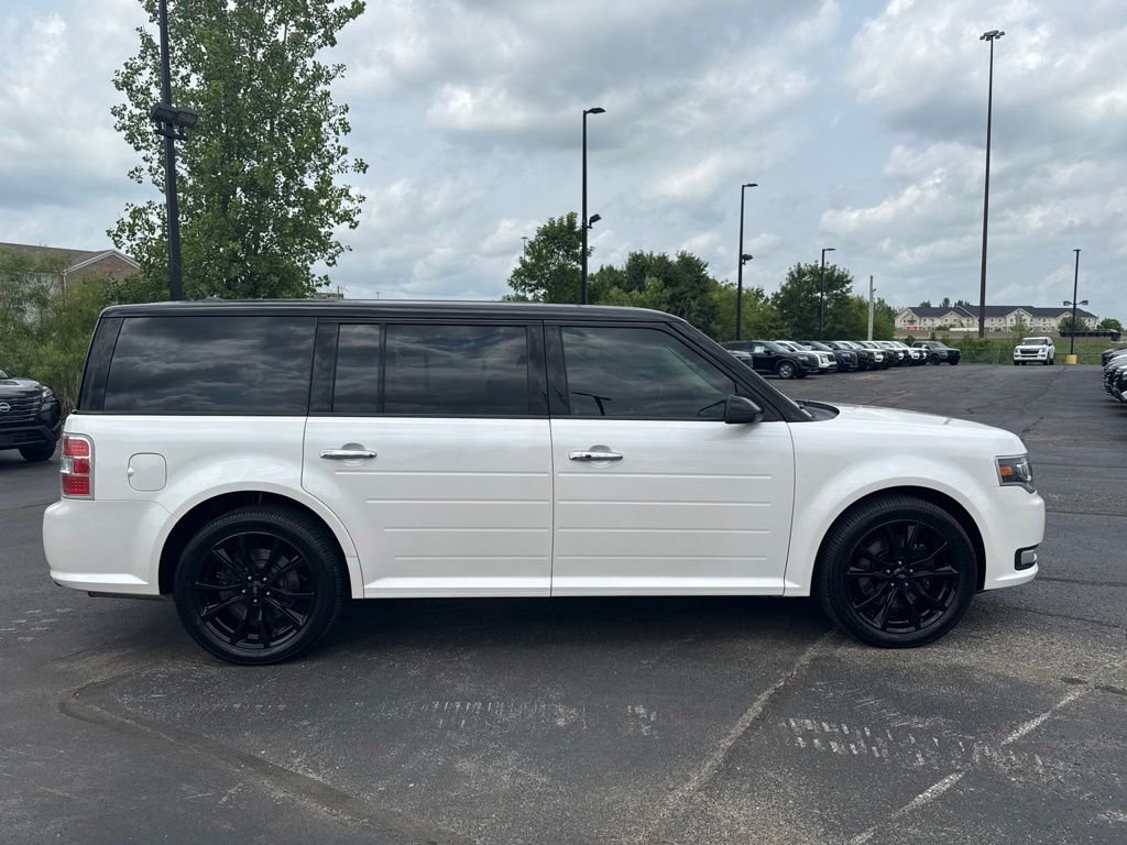 Used 2018 Ford Flex Limited with VIN 2FMGK5D8XJBA14666 for sale in Clarksville, IN