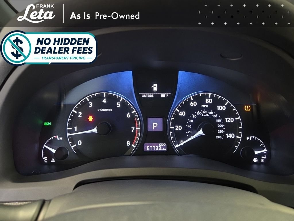 Used 2015 Ultra White Lexus  image 18