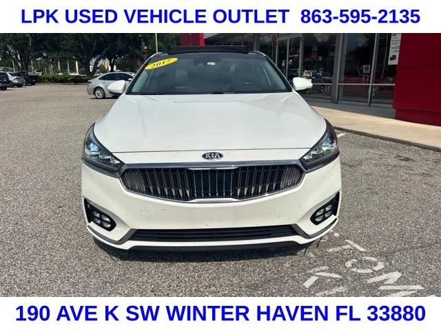 Used 2017 White Kia Technology image 8