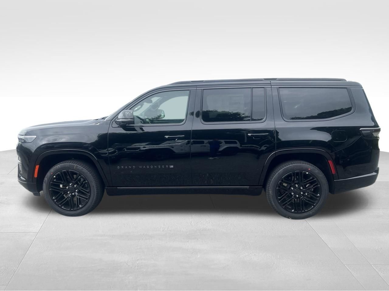 New 2026 High Gloss Black Exterior Paint Jeep Limited Reserve image 2