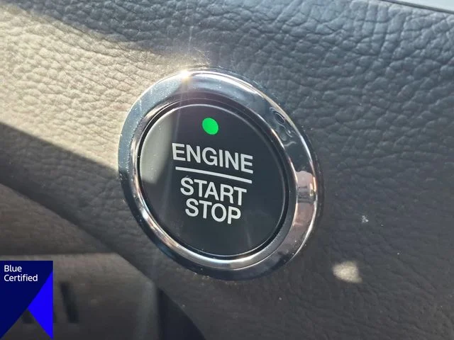 Used 2024 White Ford SE image 27