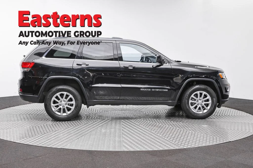 Used 2021 Black Jeep Laredo E image 4