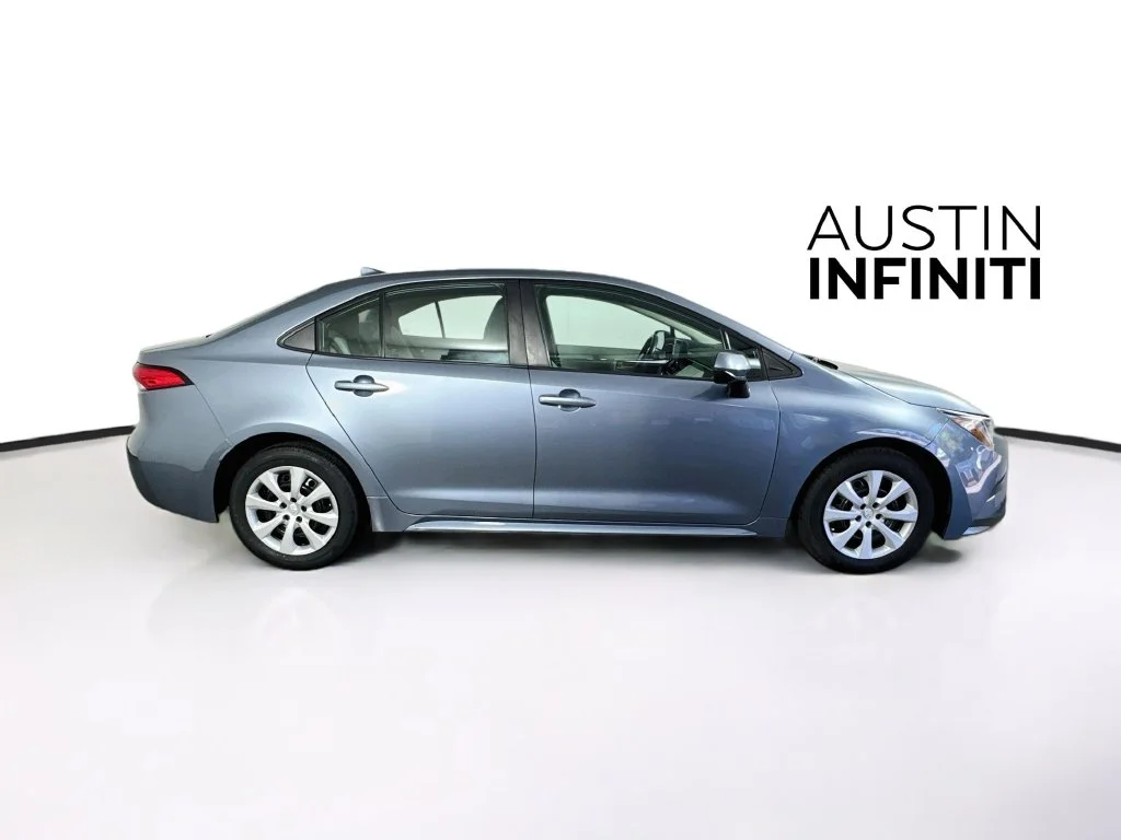 Used 2022 Celestite Toyota LE image 8