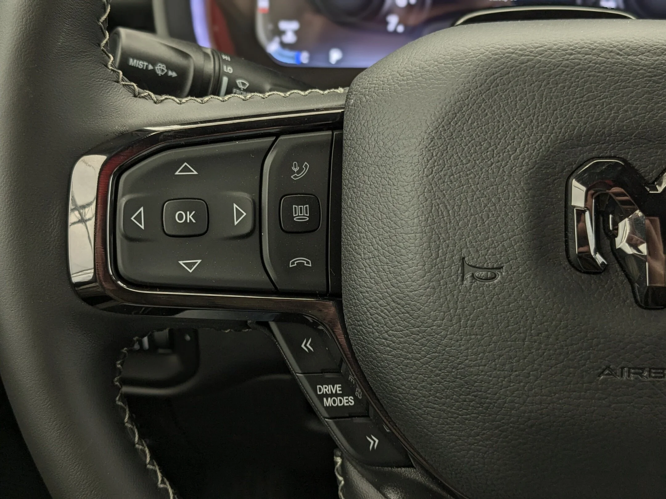 New 2026 Black RAM Limited - - Level A Grp - Pano Sunroof - 14.4 Uconnect NAV - Surround View Camera & More! image 17