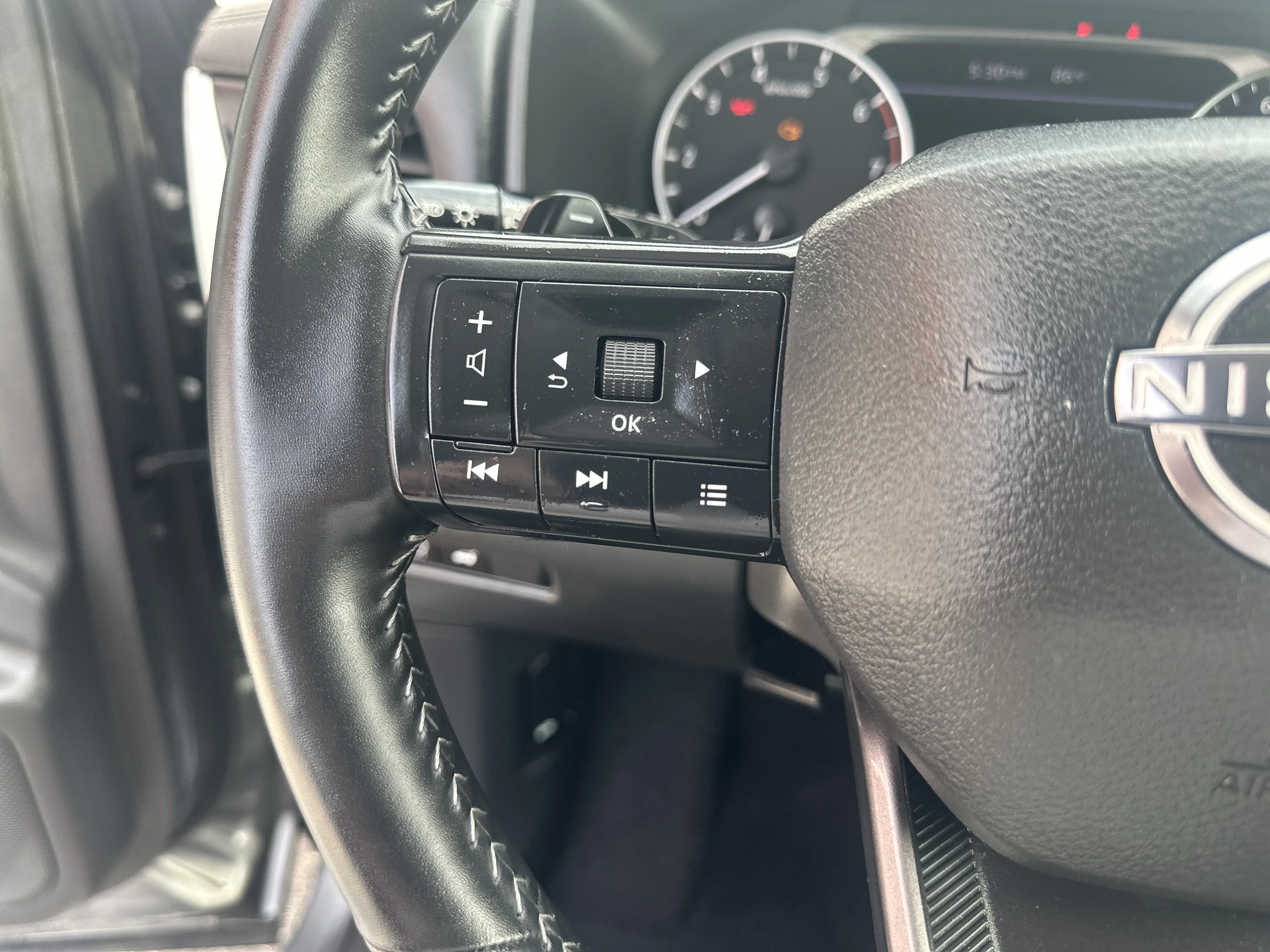 Used 2025 Gun Metallic Nissan SV image 13