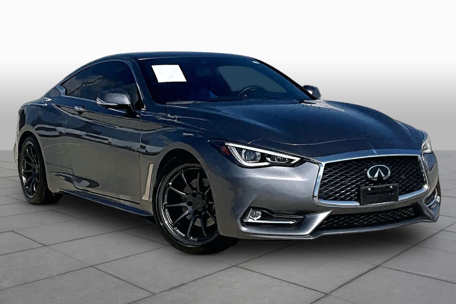 Used 2022 Graphite Shadow INFINITI LUXE image 2