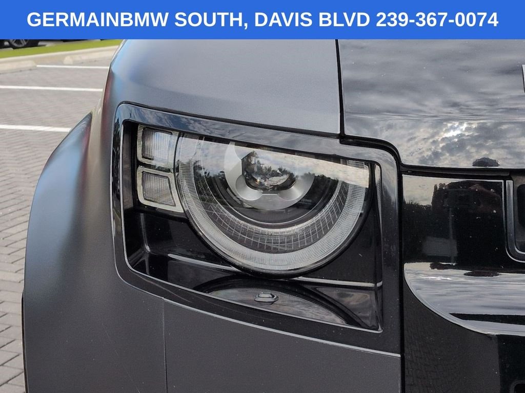 Used 2024 Carpathian Gray Premium Metallic Land Rover Carpathian Edition image 11