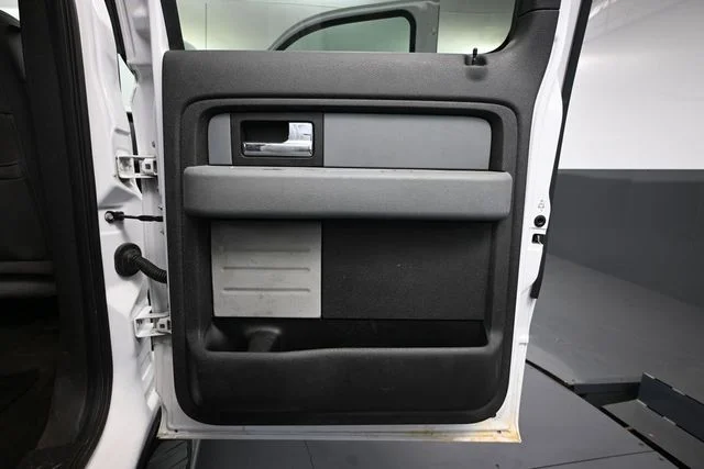 Used 2012 White Ford XLT image 36