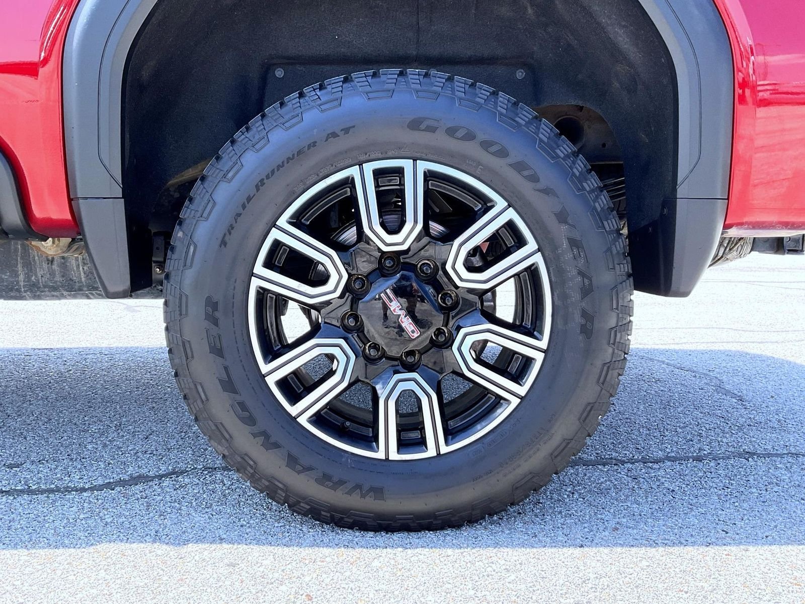 Used 2021 Red GMC AT4 image 23