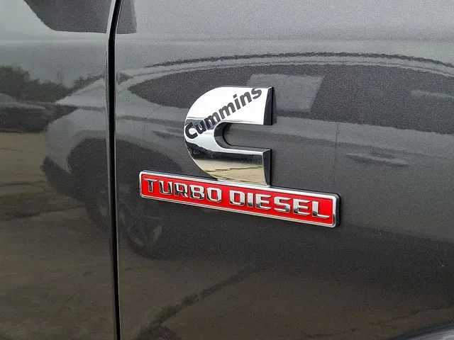 Used 2021 Gray Ram Laramie image 13