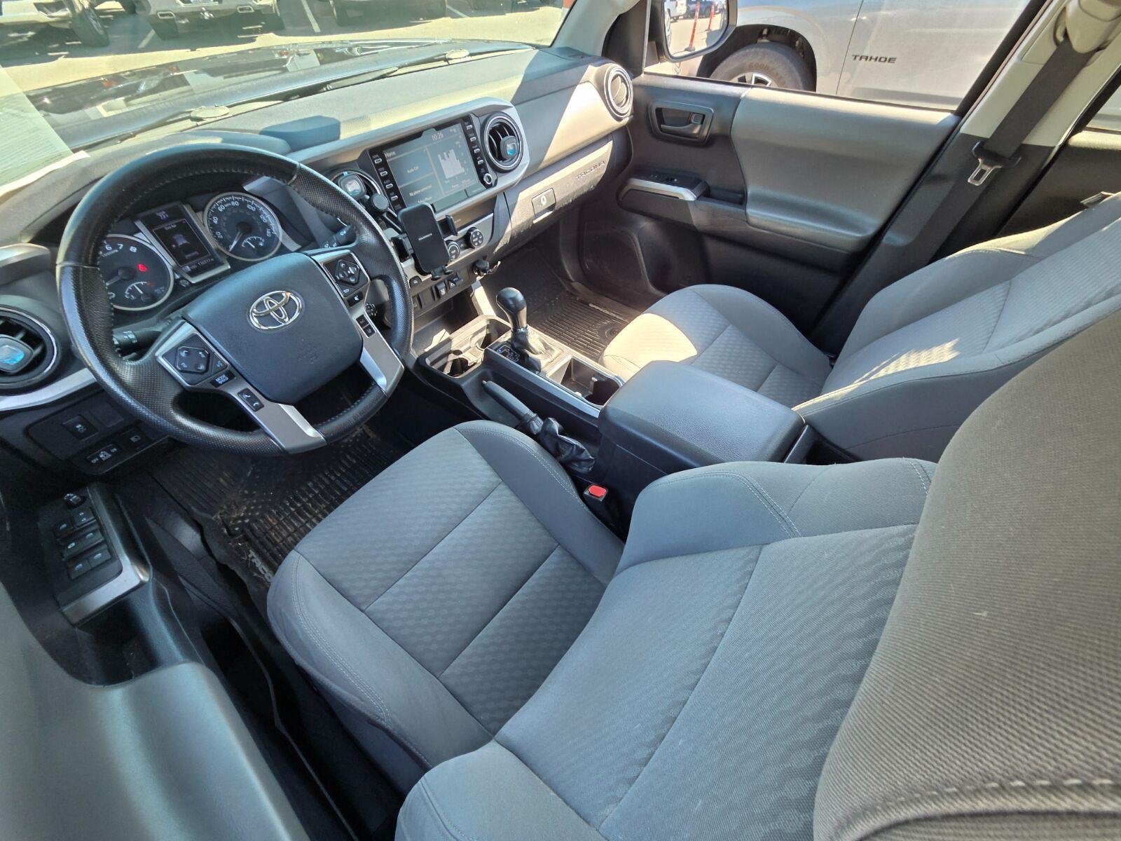 Used 2020 Grey Toyota SR5 image 9