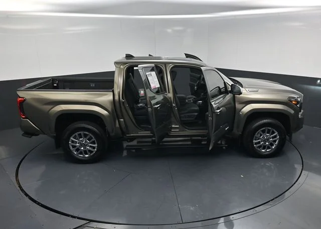 Used 2026 Bronze Toyota Limited image 25