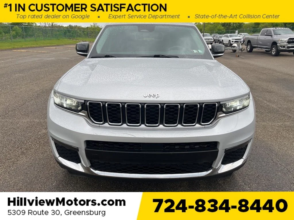 Certified Used 2023 Silver Jeep Limited image 10
