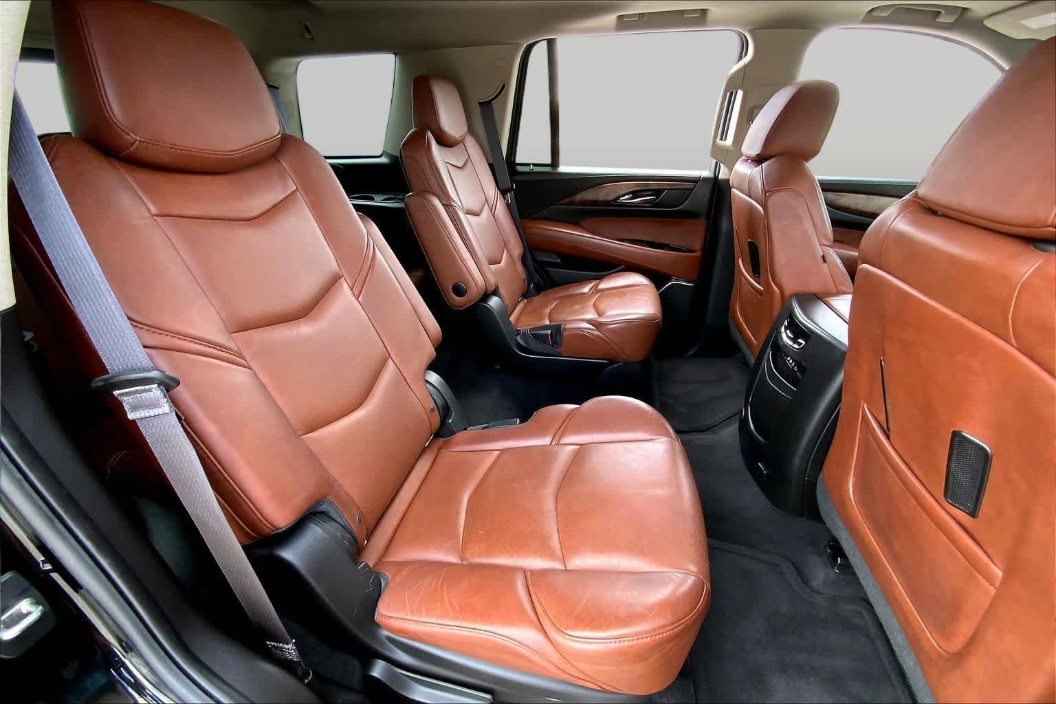Used 2015 Black Raven Cadillac Premium image 19