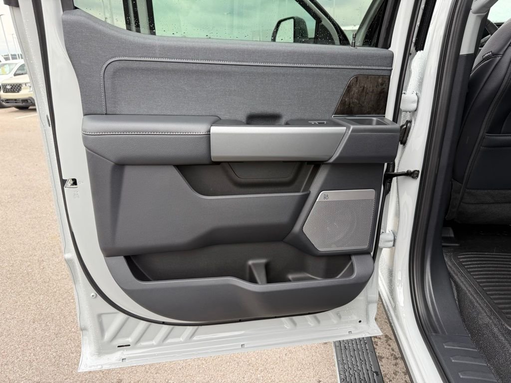 New 2026 Avalanche Ford F-250® Lariat® image 11