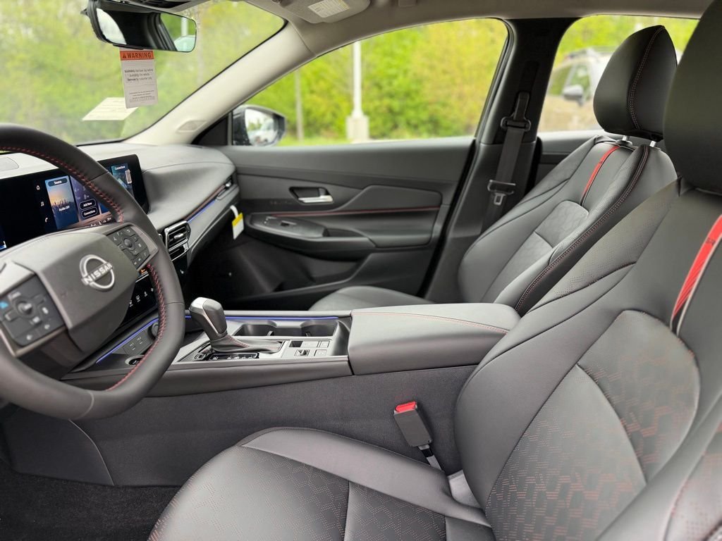 New 2026 Black Nissan SR image 17