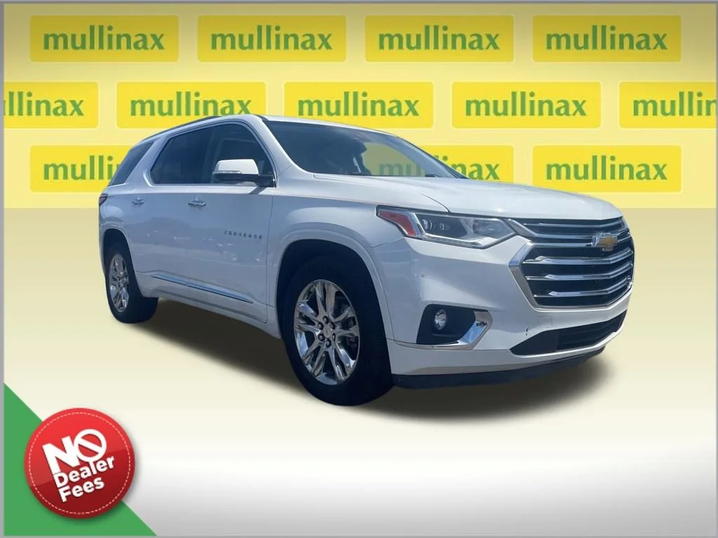 2018 Chevrolet Traverse AWD High Country's photo